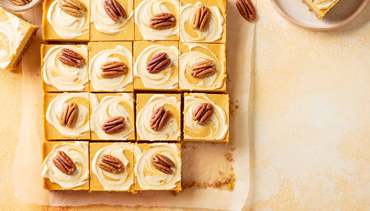 No-bake pumpkin protein bars with cream cheese swirl and pecans